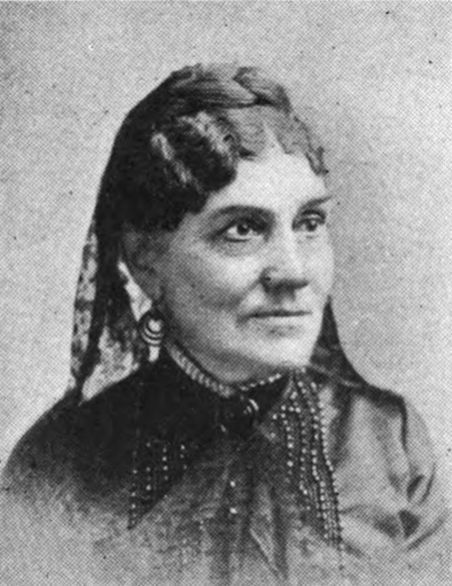 Black and white portrait of Lydia Fowler Wadleigh, a white woman in formal dress